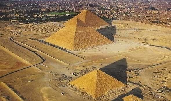 الدار البيضاء اليوم  - الكشف عن لغز بناء أهرامات الجيزة الذي  حيّر العلماء والمستكشفين