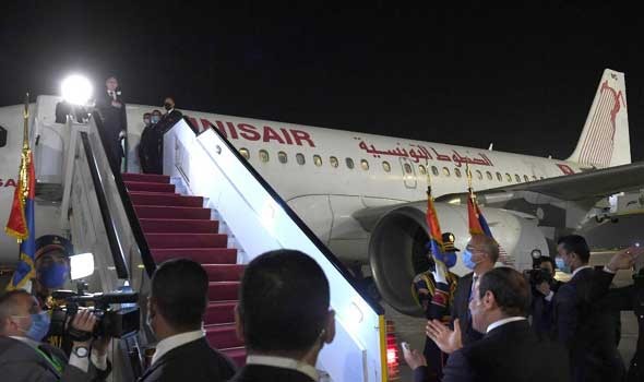 الدار البيضاء اليوم  - الخطوط الجوية التونسية توقف الرحلات الجوية إلى المغرب