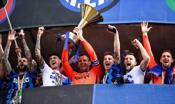 الدار البيضاء اليوم  - نابولي يفوز على لاتسيو بثنائية في الدوري الإيطالي