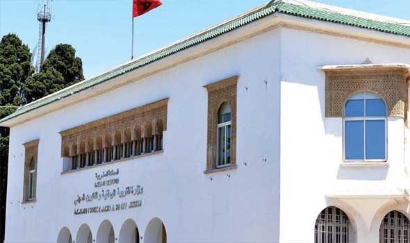 الدار البيضاء اليوم  - توقيع إتفاقية شراكة بين وزارة التربية الوطنية المغربية وشركة إنوي لتعزيز التعليم الرقمي