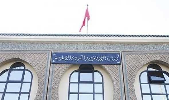 الدار البيضاء اليوم  - وزارة الأوقاف المغربية تلزم أئمة المساجد بخطبة موحدة حول 