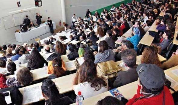 الدار البيضاء اليوم  - الكشف عن تعرُض الطلبة المغاربة إلى العنصرية في الجامعات الفرنسية
