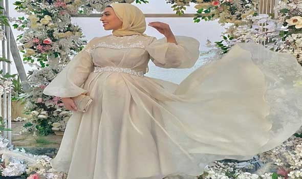 الدار البيضاء اليوم  - فساتين خطوبة ناعمة وراقية من أسبوع الموضة في باريس هوت كوتور