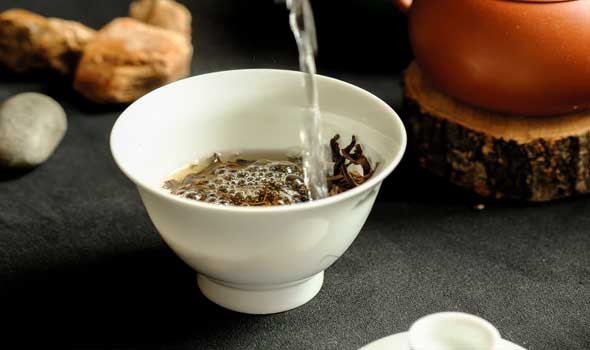 الدار البيضاء اليوم  - دراسة تؤكد أن الأشخاص الذين يشربون فنجانين أو أكثر من الشاي يكونون أقل عرضة للوفاة