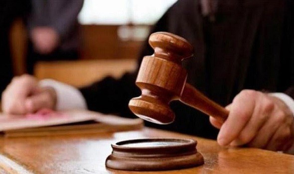 الدار البيضاء اليوم  - المحكمة الابتدائية تعلن إدانة عون سلطة بالحبس والغرامة بسبب المخدرات في القنيطرة