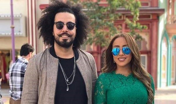 الدار البيضاء اليوم  - إستعداد المغربي عبد الفتاح الجريني وجميلة البدوي للاحتفال بزواجهما