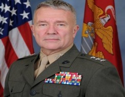 الدار البيضاء اليوم  - الجنرال ماكنزي يُعلِن دعم واشنطن للإمارات لتحسين نظامها الدفاعي
